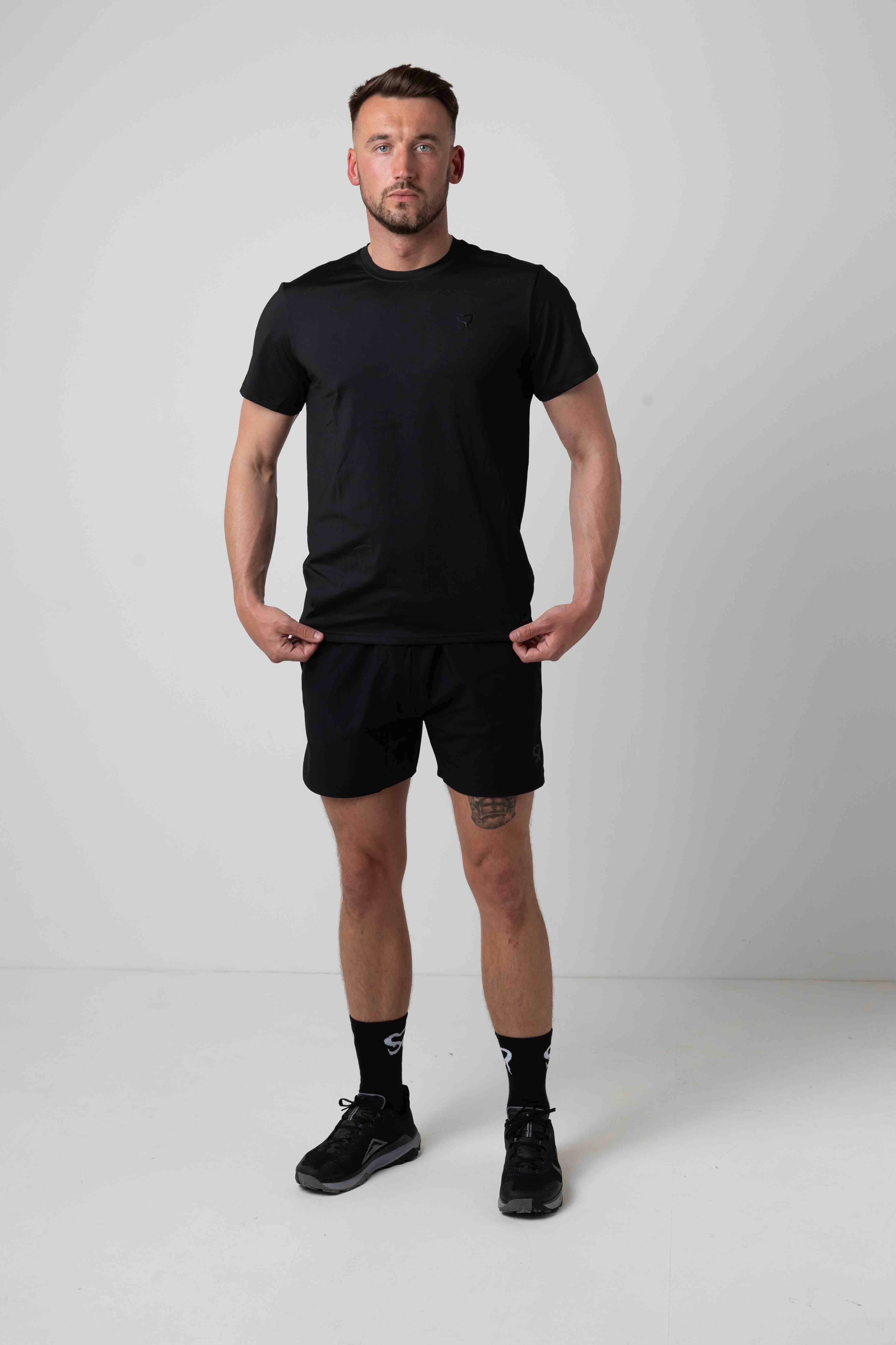 Endurance T-shirt - Stealth black