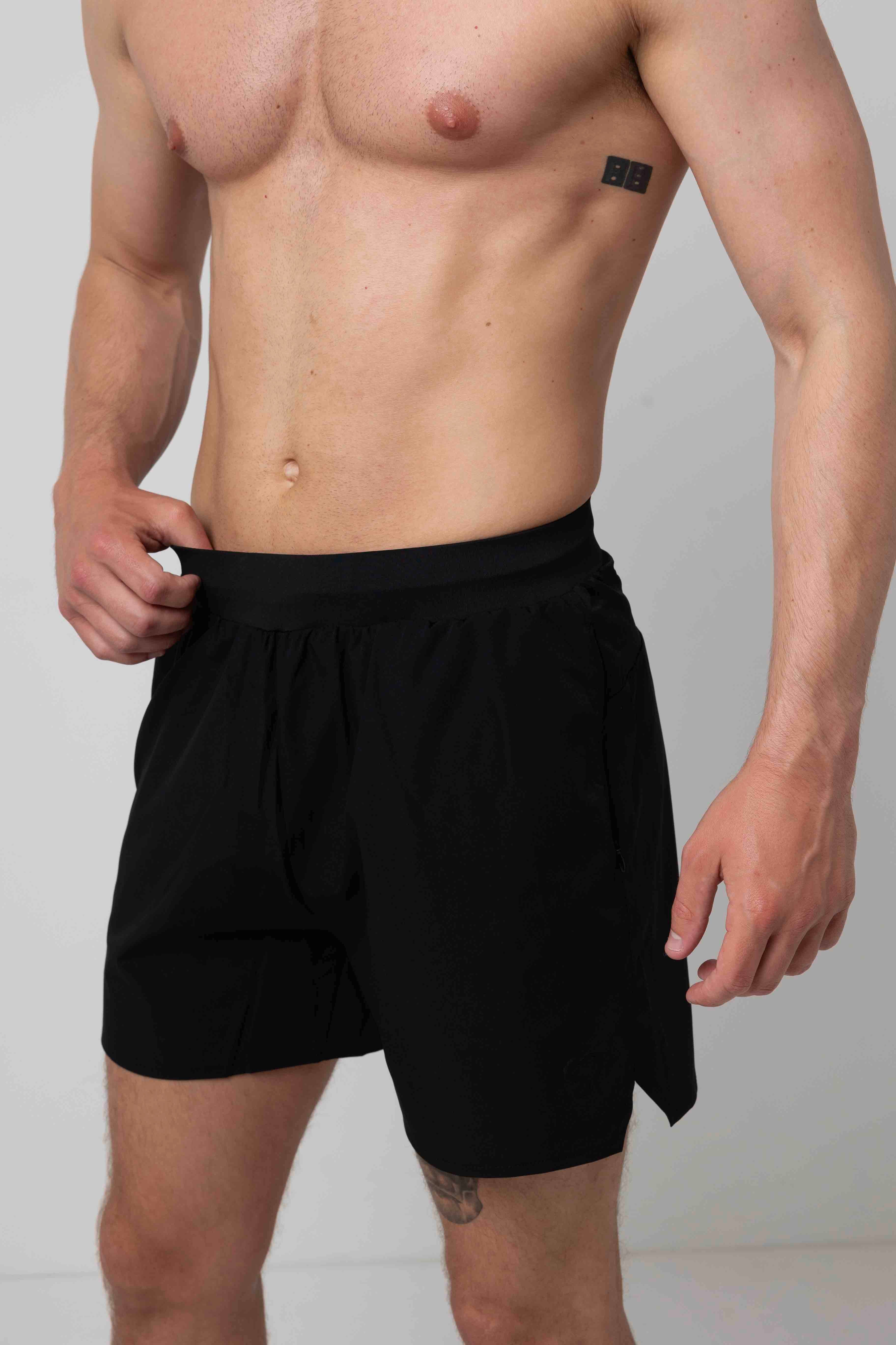 Endurance "5" Shorts - stealth black