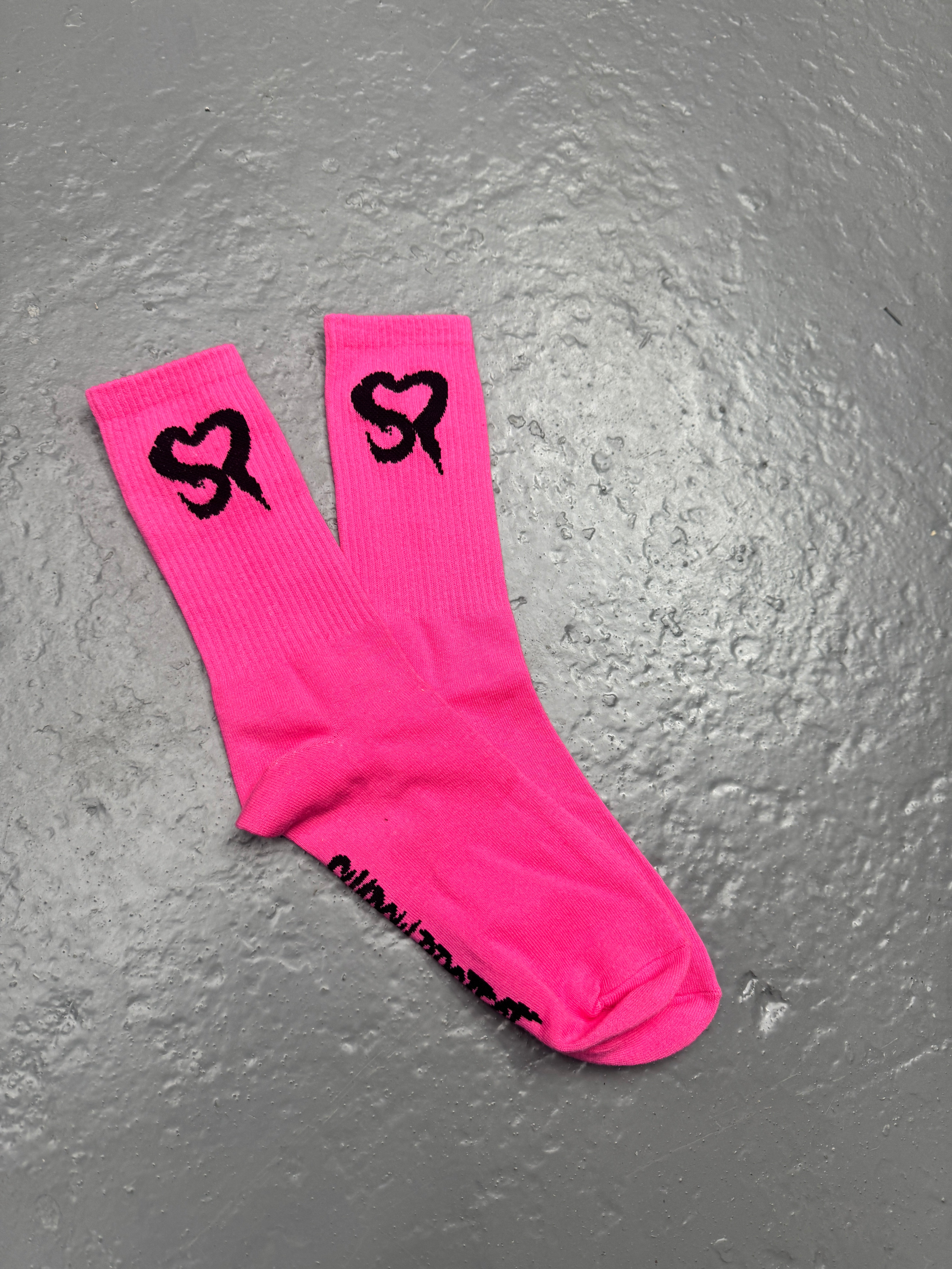 SHADOW PERFORMANCE SOCKS IN PINK FOR ROSEMERE