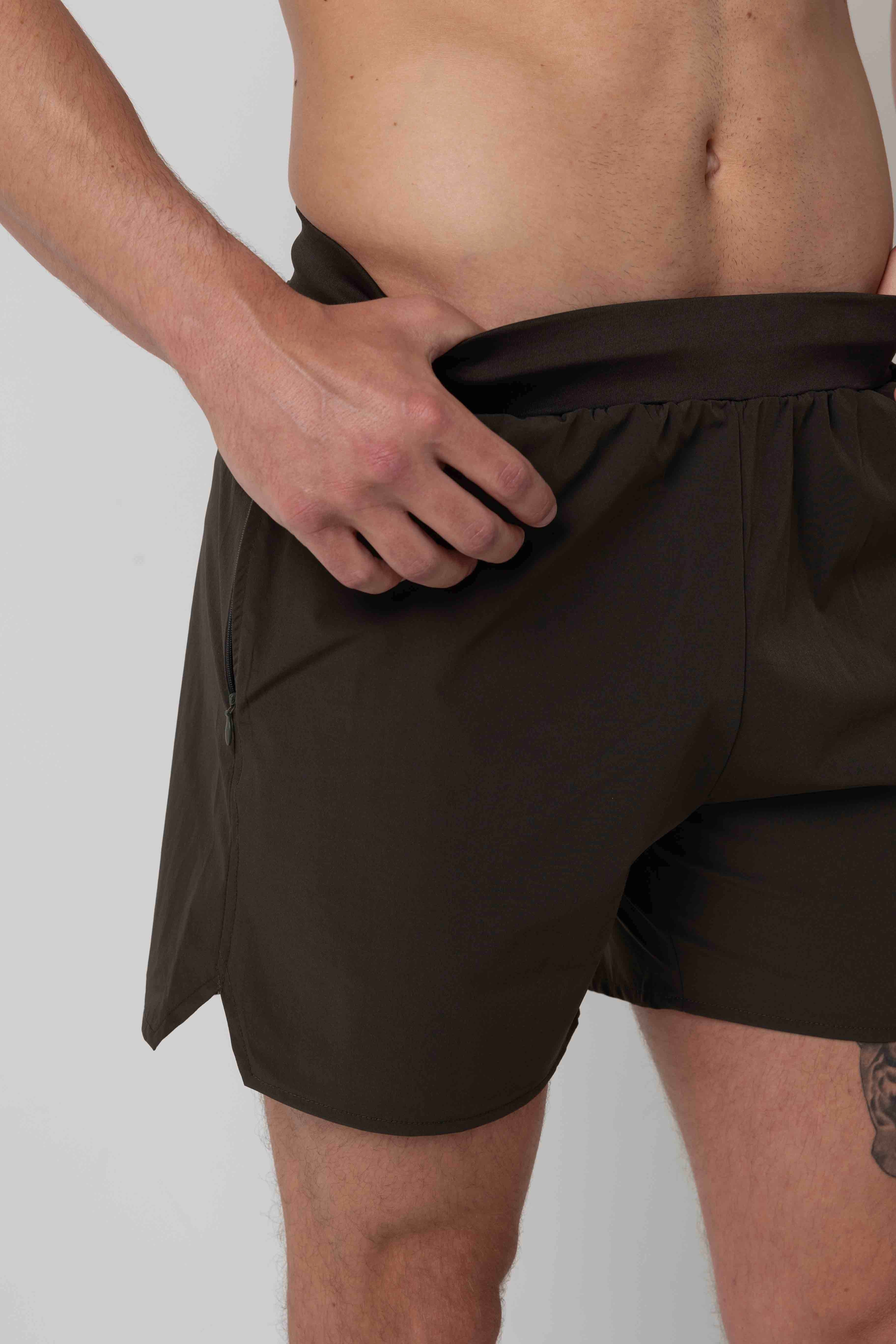 Endurance "5" Shorts - khaki
