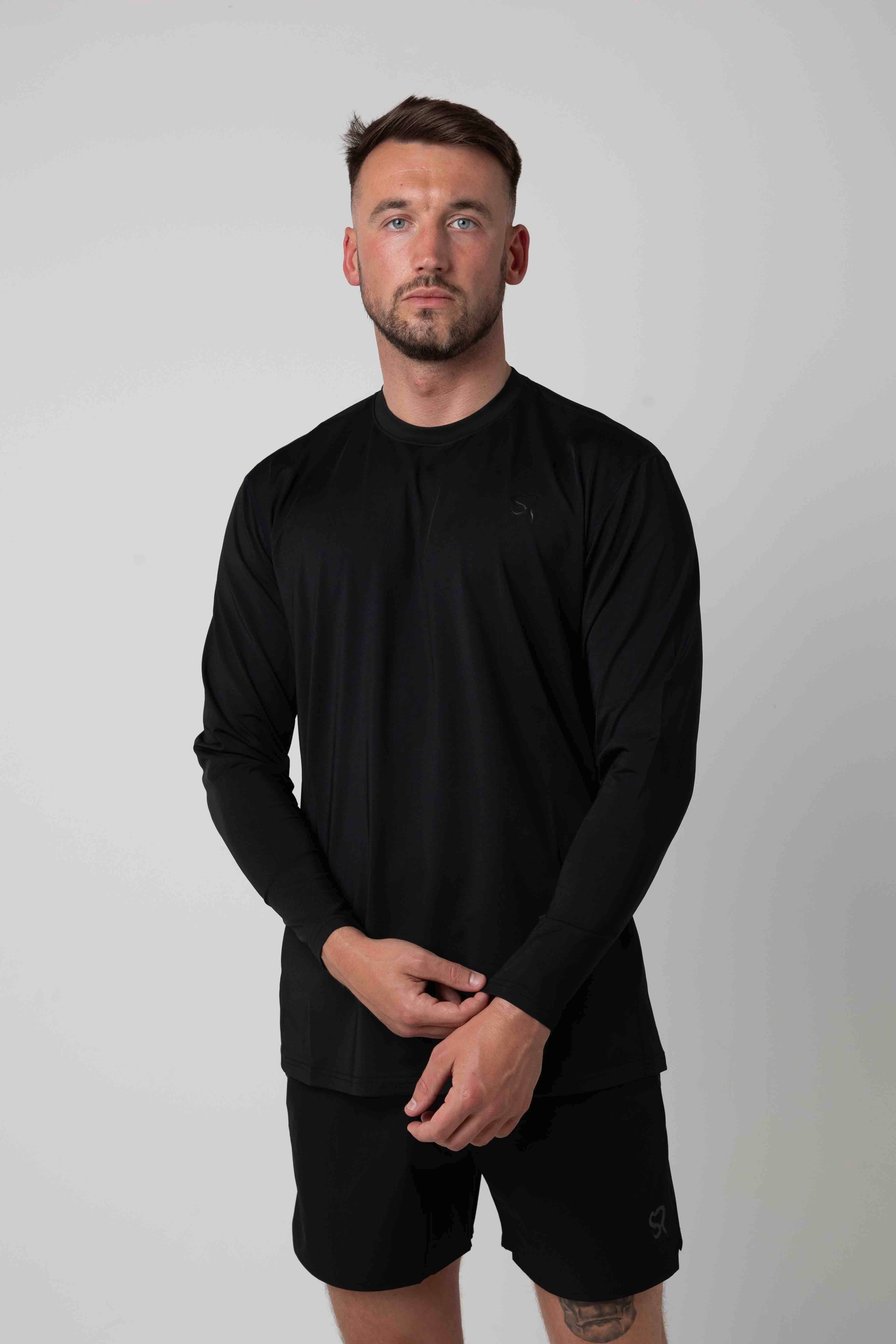 Endurance long sleeve t-shirt - stealth black