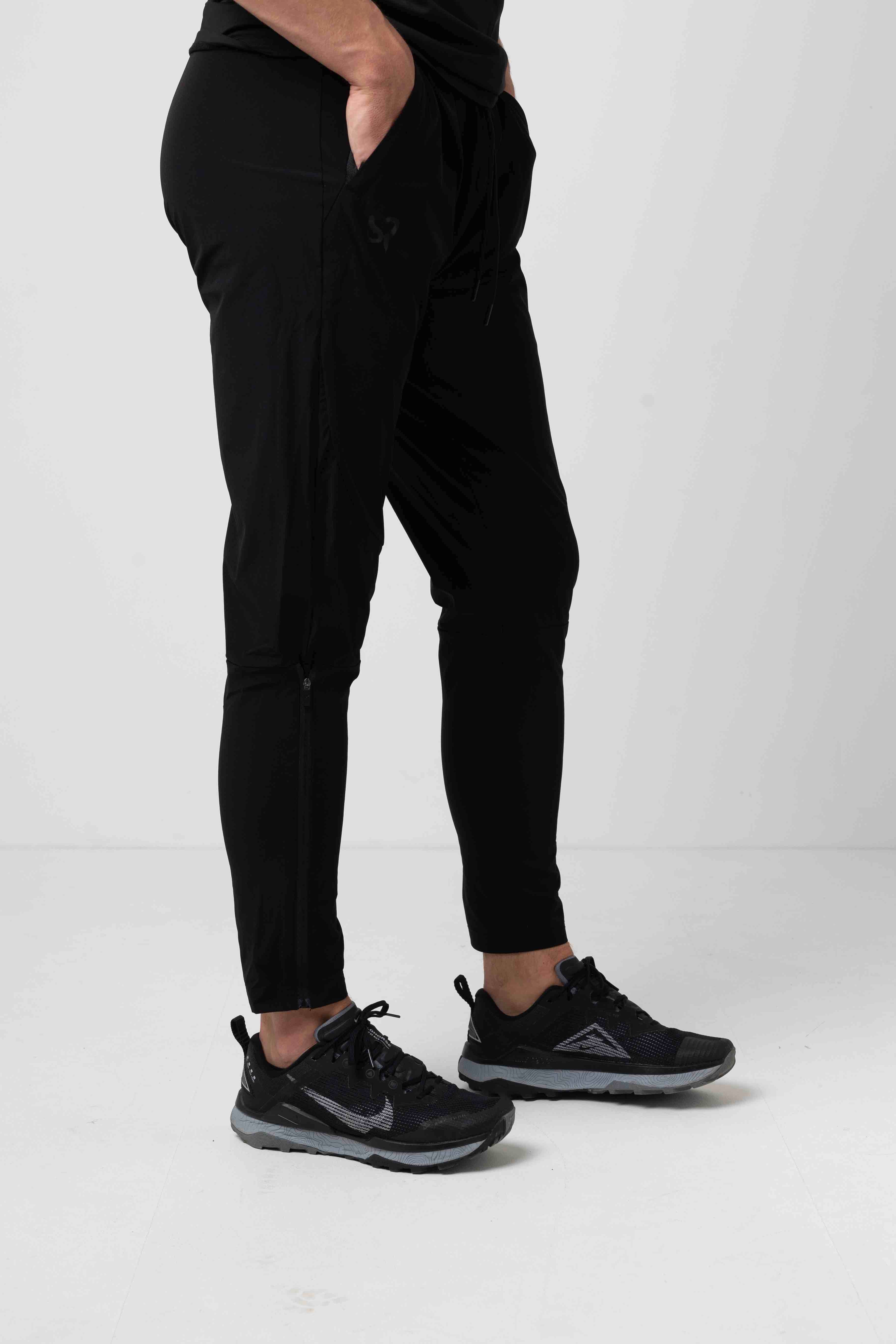 Endurance track pants - stealth black