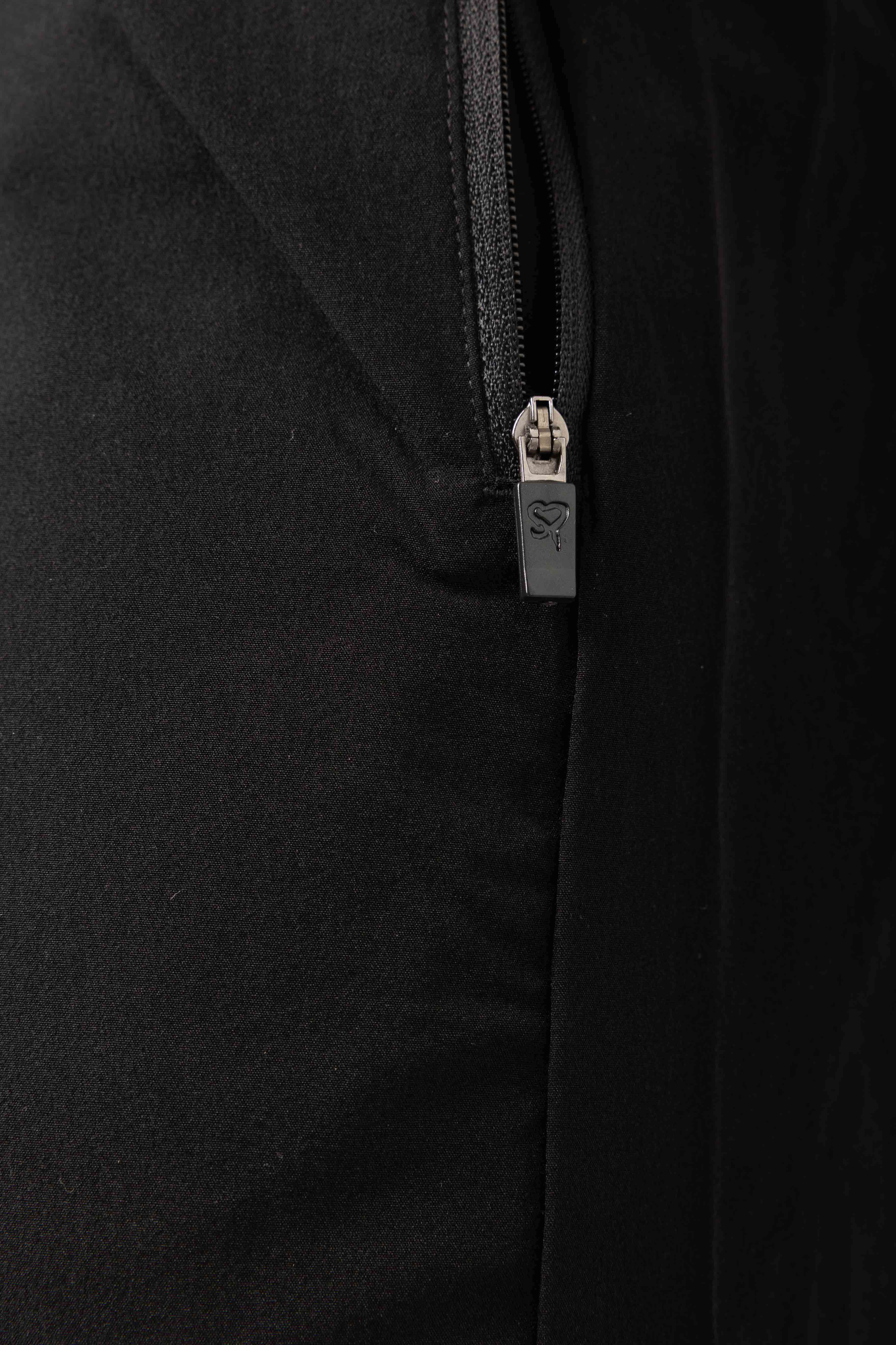Core Shorts - Black/Aqua