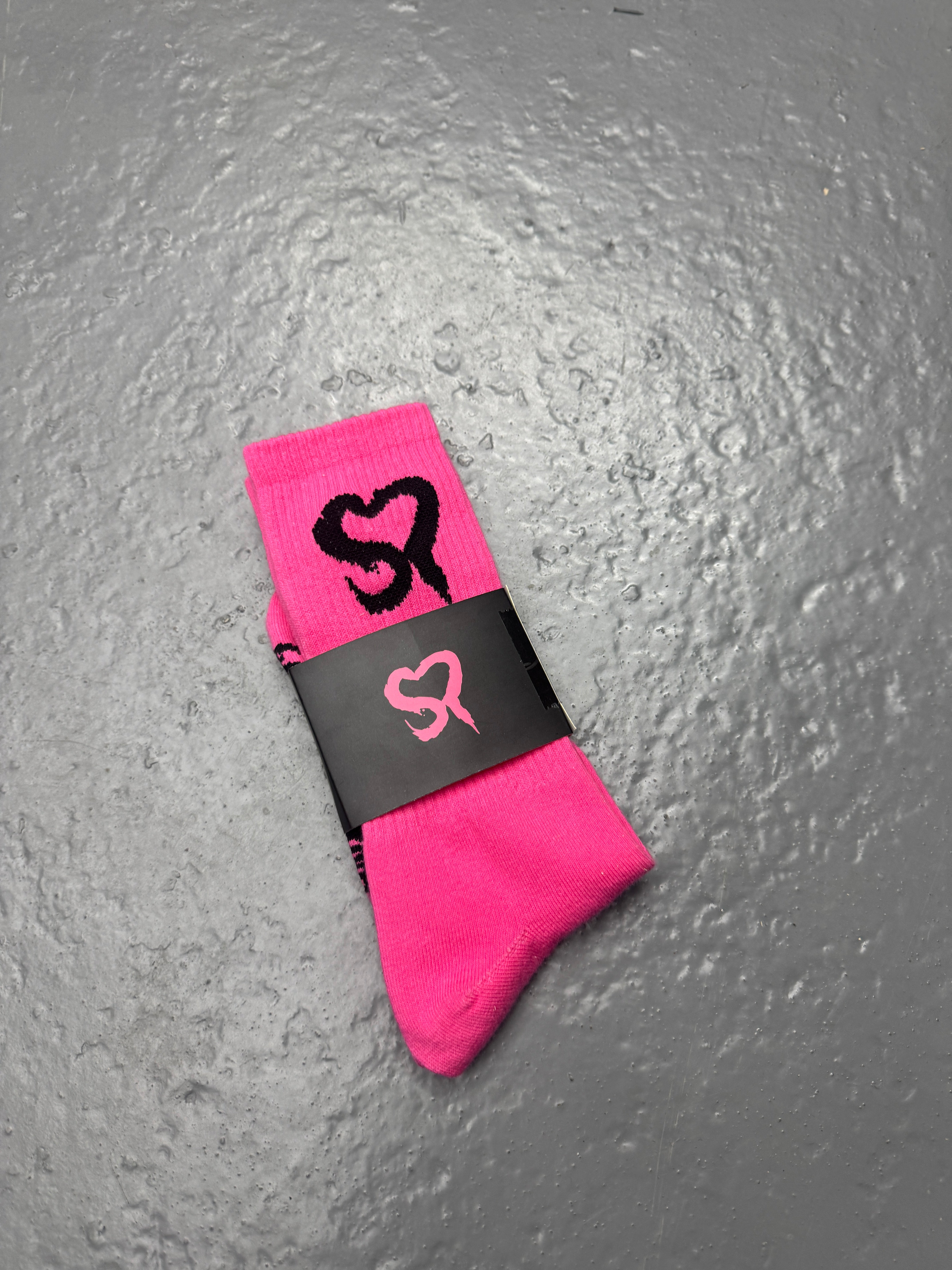 SHADOW PERFORMANCE SOCKS IN PINK FOR ROSEMERE