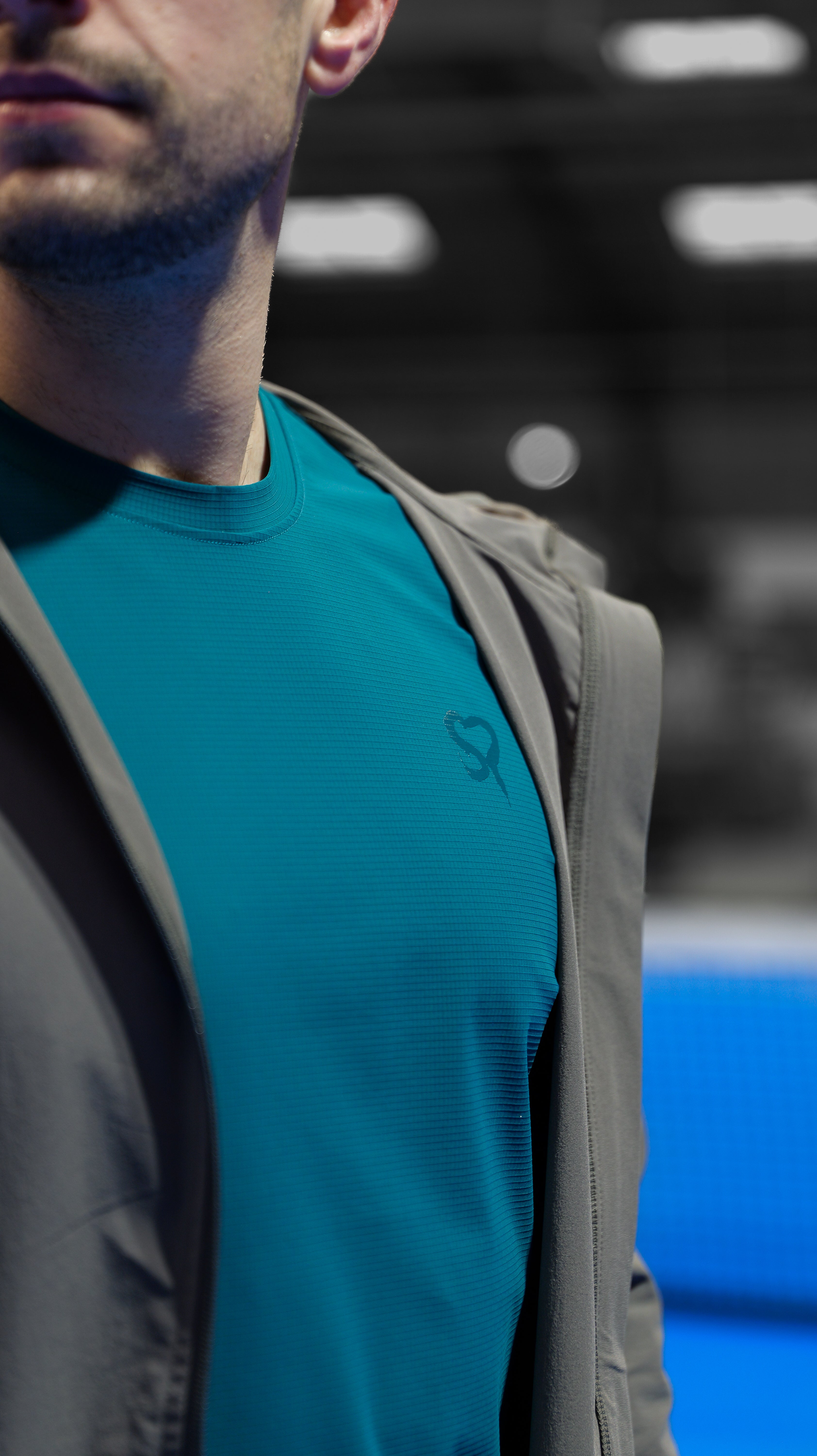 MOMENTUM T-SHIRT IN LAGUNA BLUE